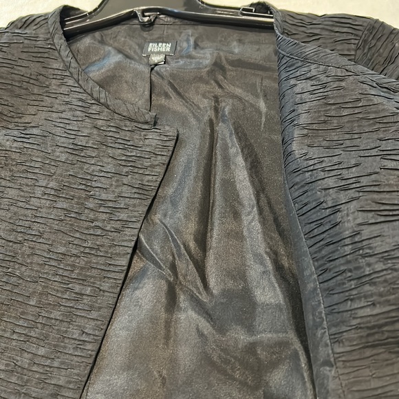 Eileen Fisher Silk Black Jacket Sz  Large Magnet  Closure - Picture 6 of 7